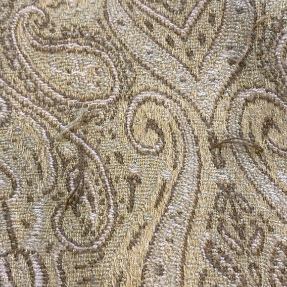 Chic Yellow Paisley Wrap - Picture 9 of 11